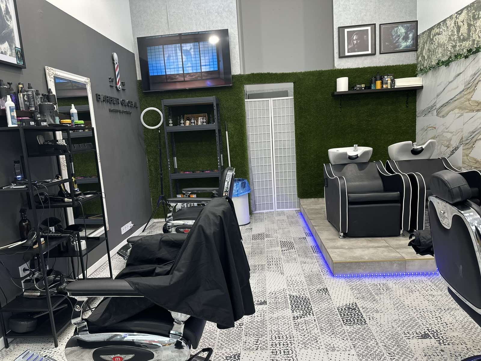 Barber Global Szeged üzletének egyik sarka