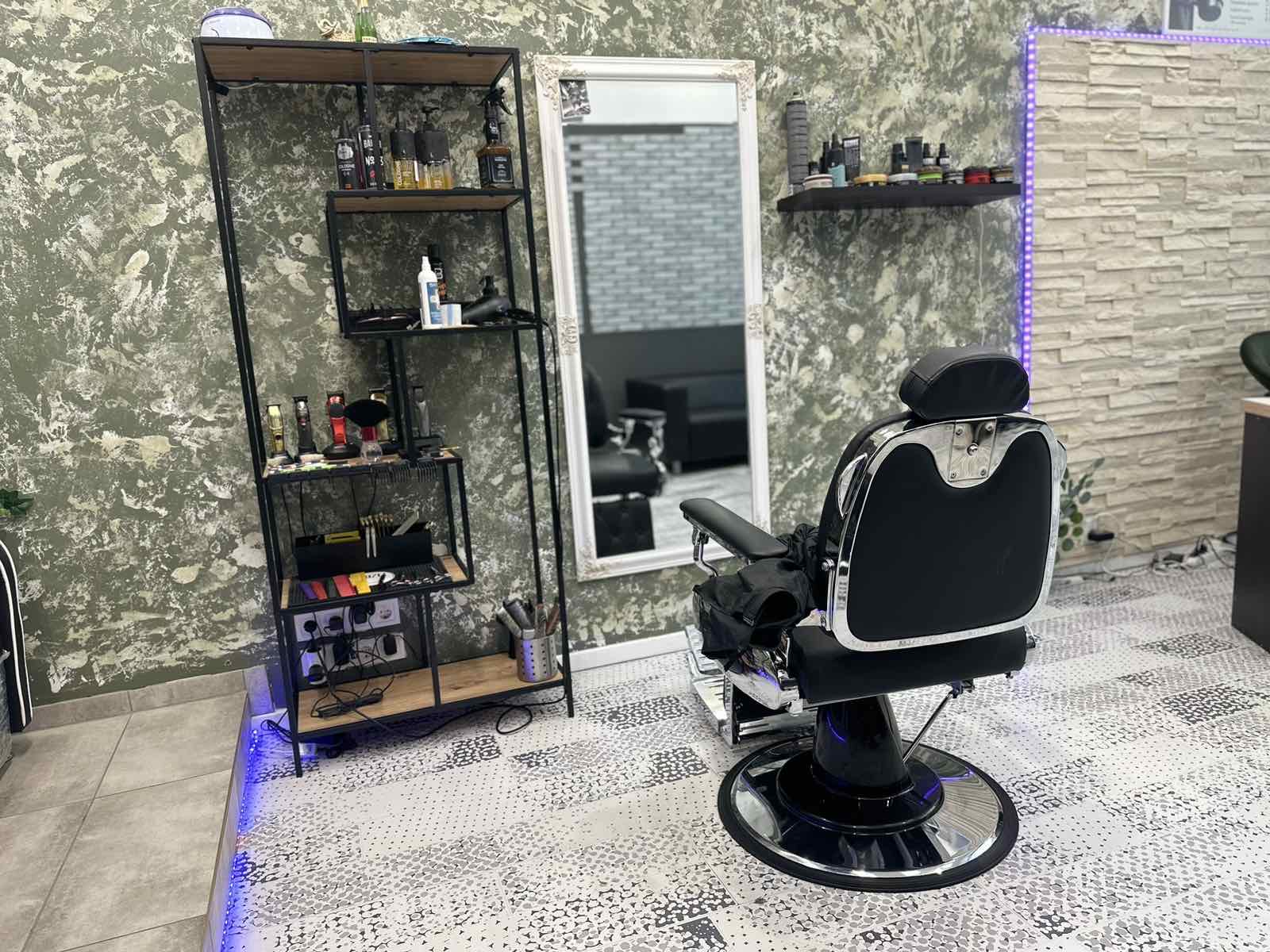 Stílusos borbély üzlet - Barber Global Szeged