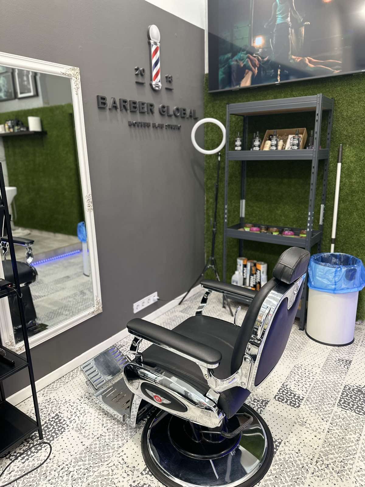 Barber Global Szeged belsőépítészeti részlet