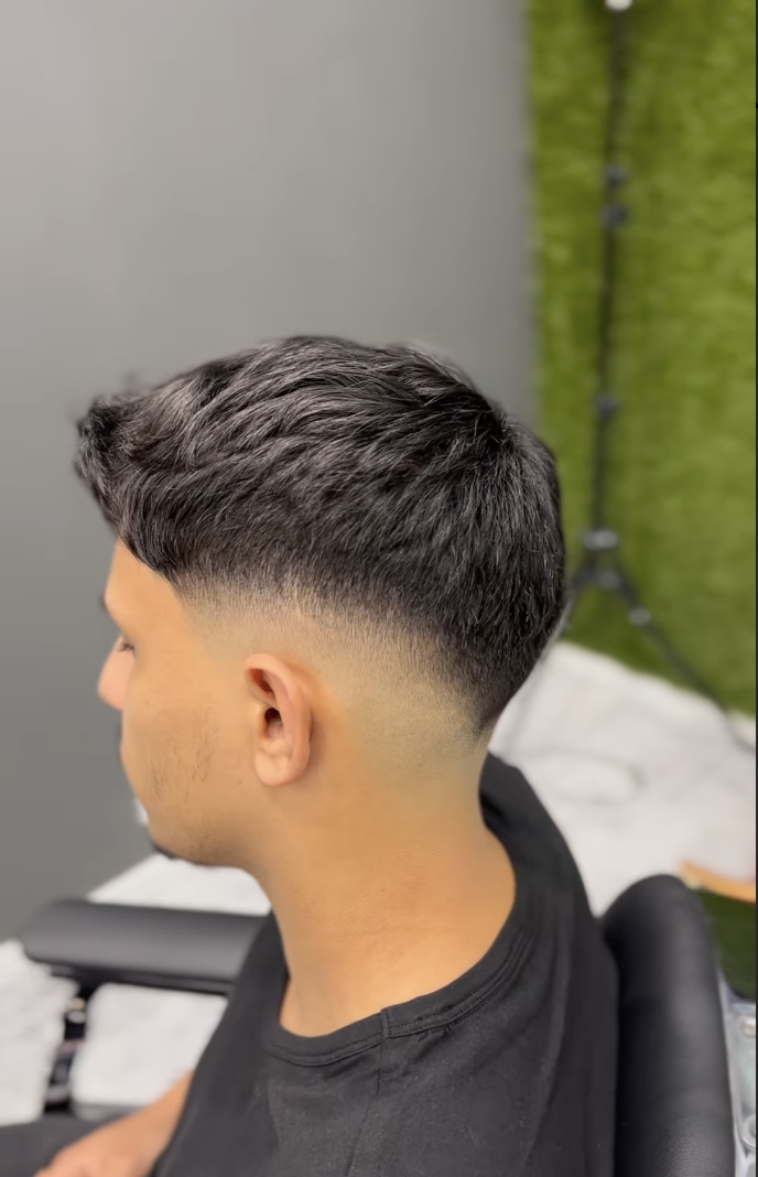 Mid fade férfi haj - Barber Global Szeged